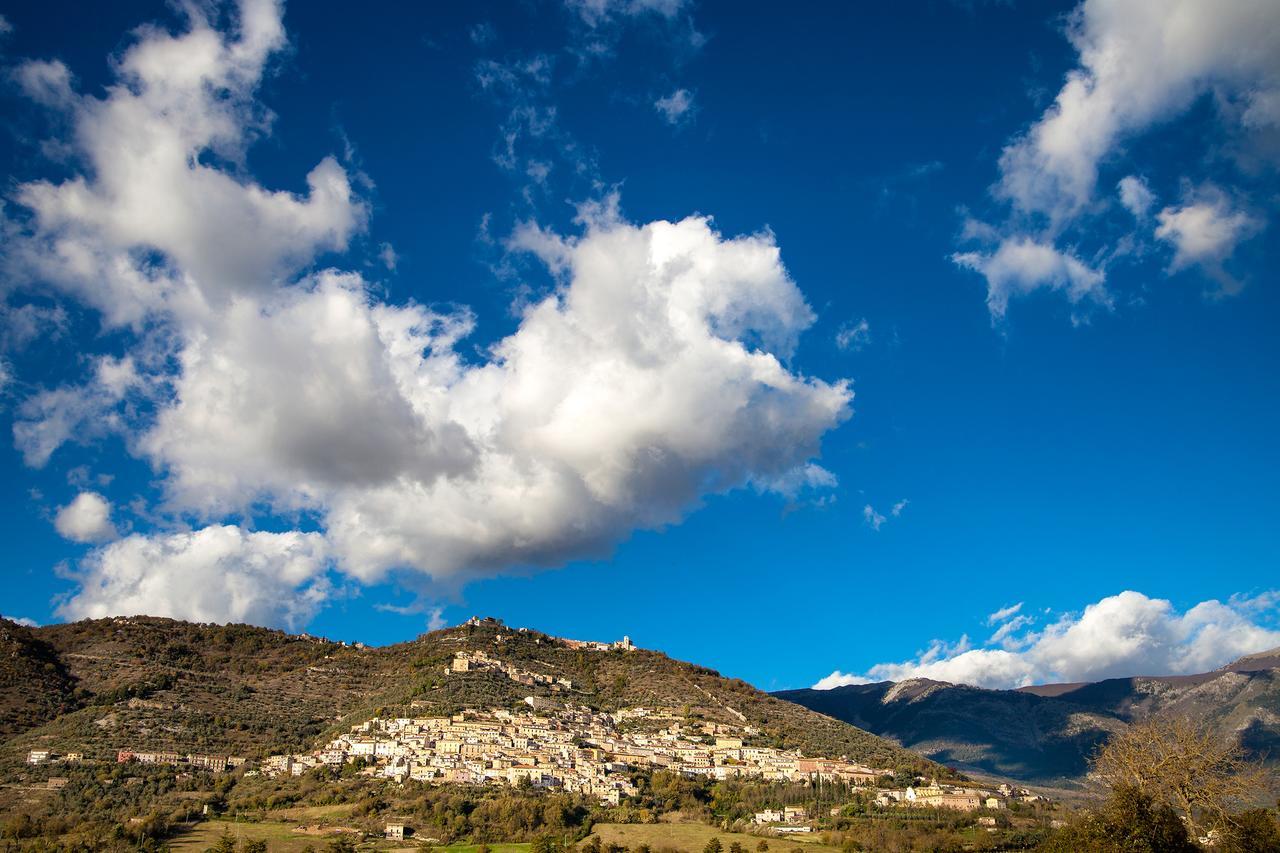 Agriturismo Di Charme Erbadoro Alvito Экстерьер фото